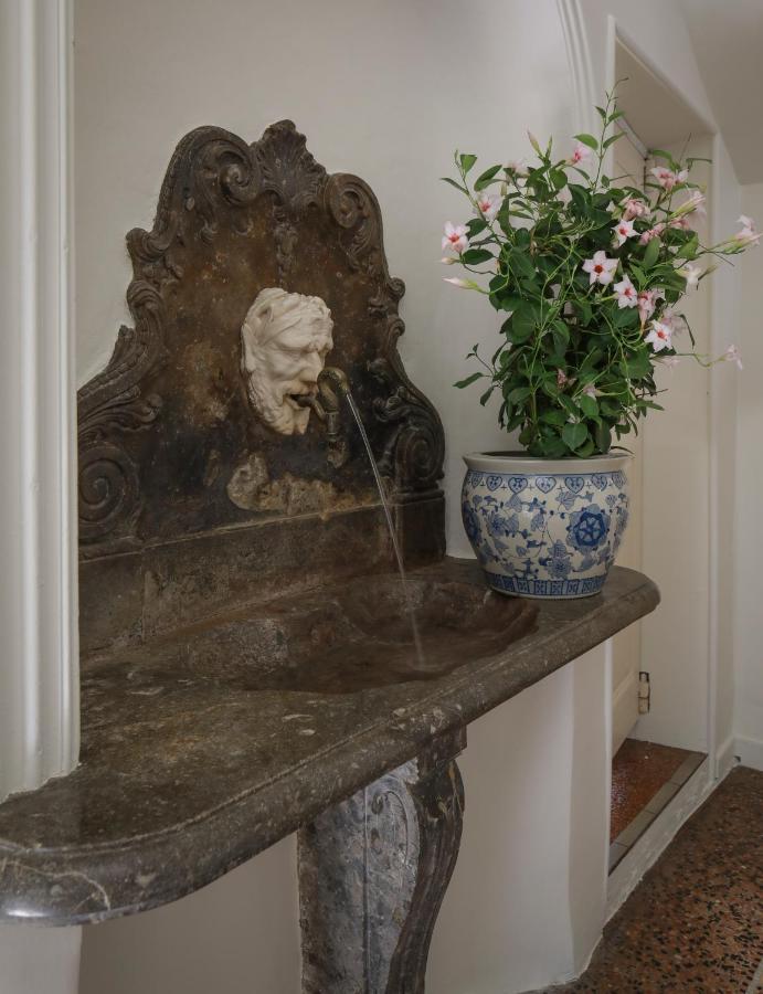 Le 37 Malaucene Bed & Breakfast Eksteriør bilde