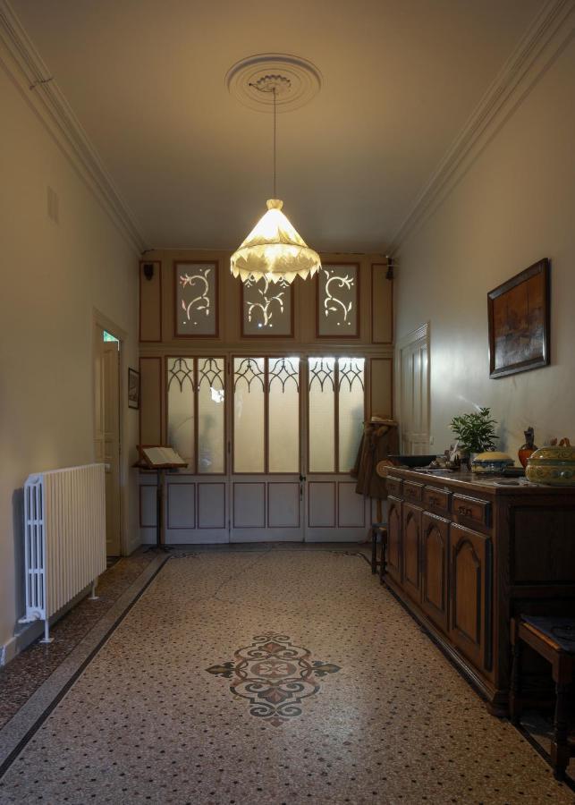 Le 37 Malaucene Bed & Breakfast Eksteriør bilde