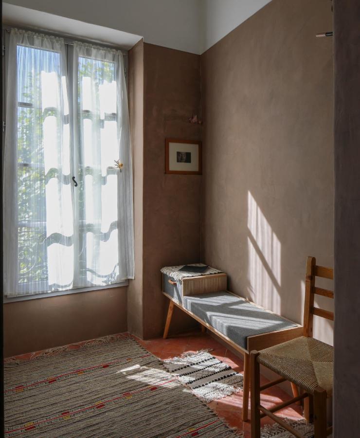 Le 37 Malaucene Bed & Breakfast Eksteriør bilde