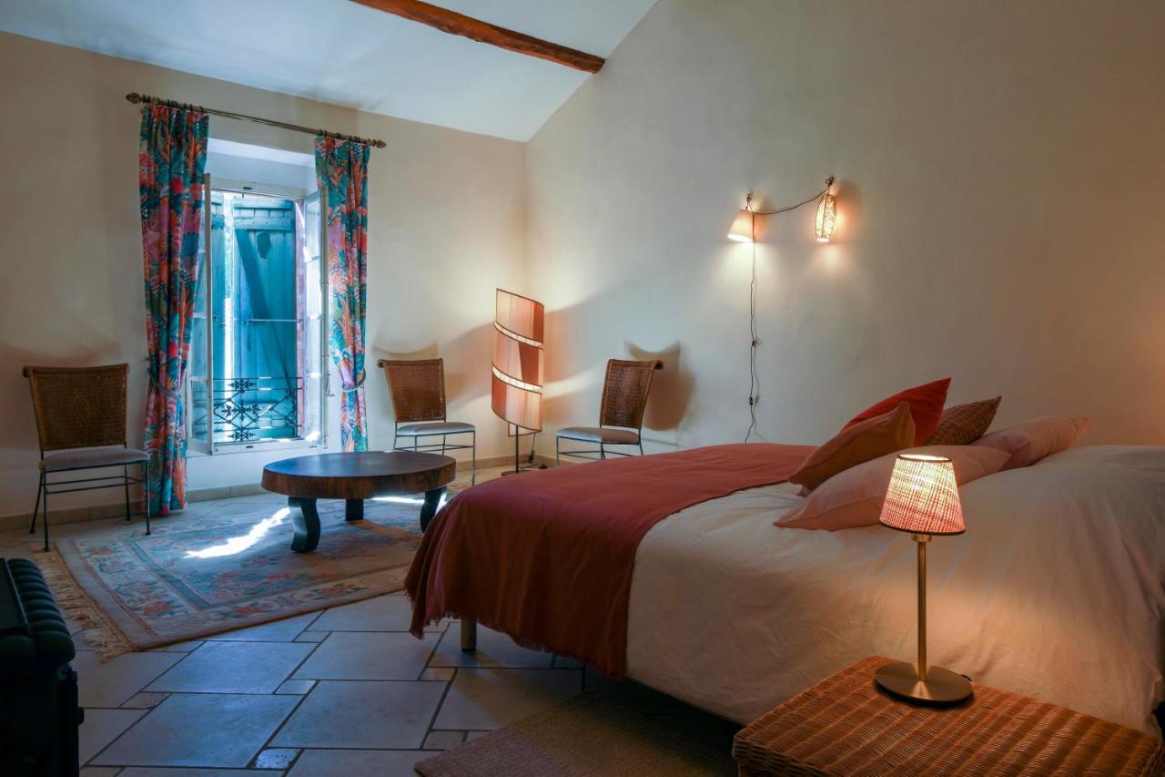 Le 37 Malaucene Bed & Breakfast Rom bilde